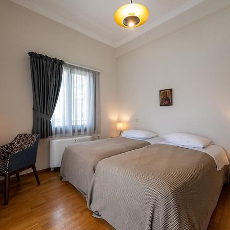 Angelinas Quarters - Kalamata Mediterranean Villas Eksteriør billede