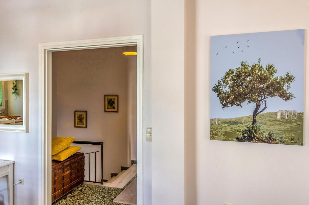 Angelinas Quarters - Kalamata Mediterranean Villas Eksteriør billede