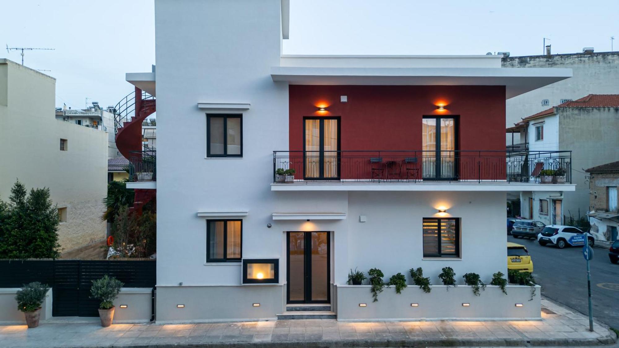 Angelinas Quarters - Kalamata Mediterranean Villas Eksteriør billede